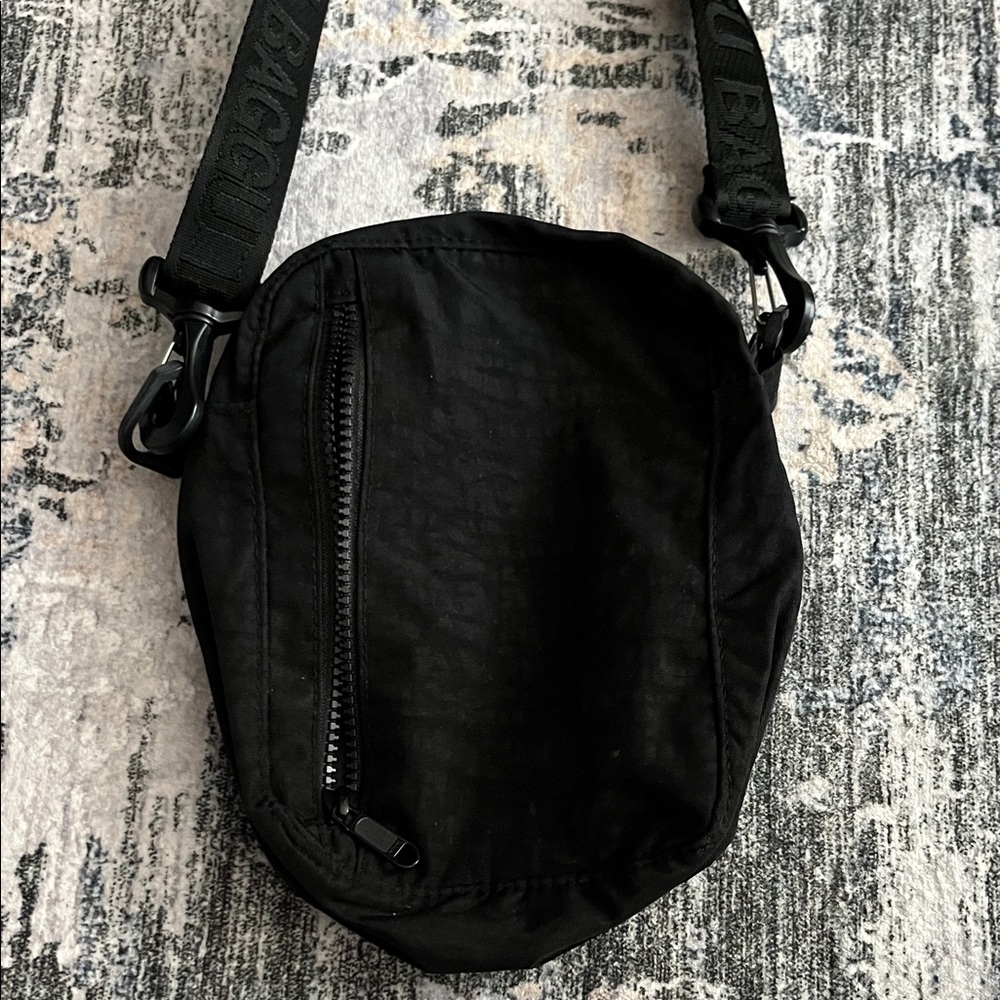 Baggu Black Camera Crossbody Bag